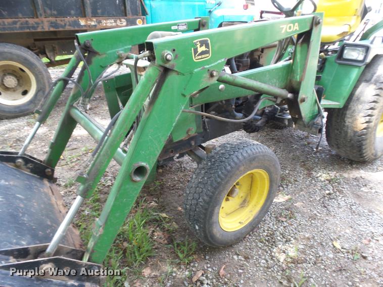 image for item CD9438 John Deere 855 tractor