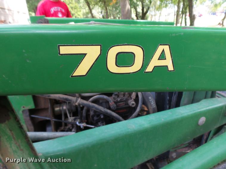 image for item CD9438 John Deere 855 tractor