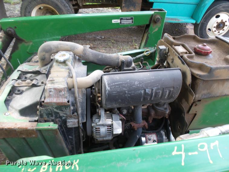 image for item CD9438 John Deere 855 tractor