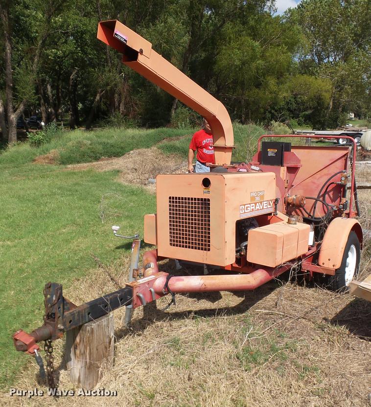 image for item CD9442 Gravely Pro Chip 395 chipper