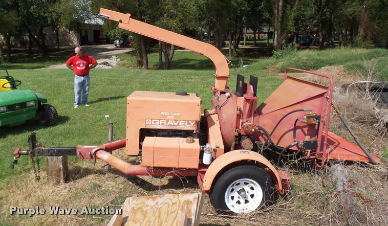 image for item CD9442 Gravely Pro Chip 395 chipper