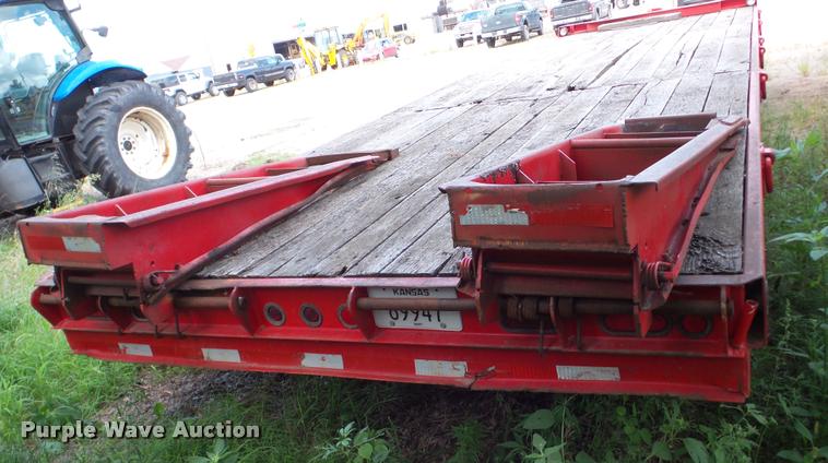 image for item DA2828 2000 Towmaster T40T Tiltmaster trailer