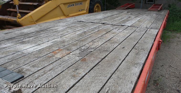 image for item DA2828 2000 Towmaster T40T Tiltmaster trailer