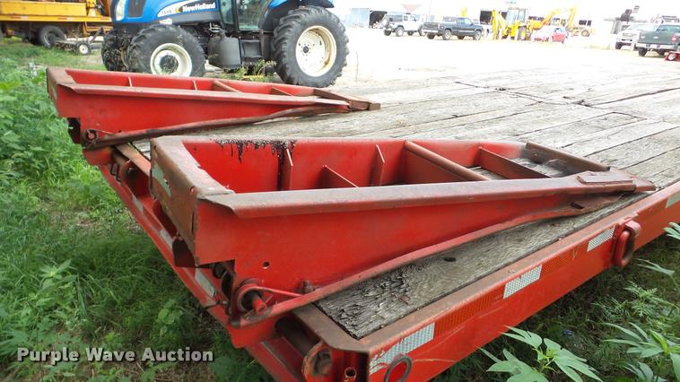 image for item DA2828 2000 Towmaster T40T Tiltmaster trailer