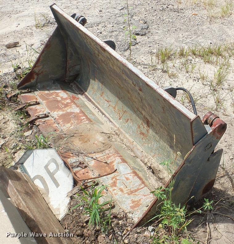 image for item DA2831 Ulrich Simplex SP3-20 4-n-1 bucket