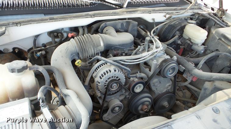 image for item DA8752 2005 Chevrolet Silverado 1500 pickup truck