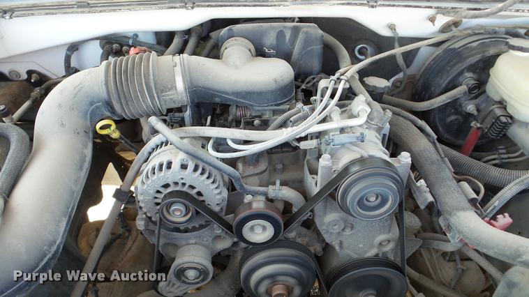 image for item DA8752 2005 Chevrolet Silverado 1500 pickup truck