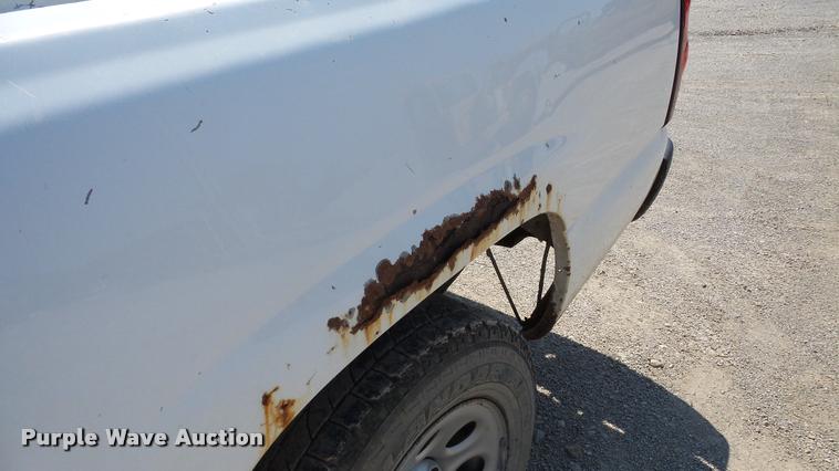 image for item DA8752 2005 Chevrolet Silverado 1500 pickup truck