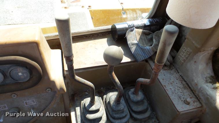 image for item DA8753 1986 Caterpillar 613C elevating scraper