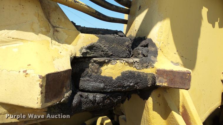 image for item DA8753 1986 Caterpillar 613C elevating scraper