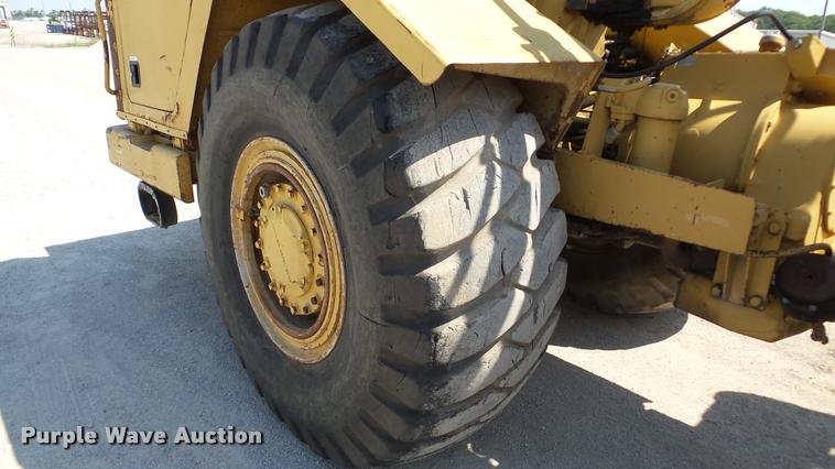 image for item DA8753 1986 Caterpillar 613C elevating scraper