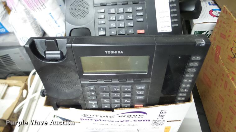image for item DA8757 Toshiba phone system