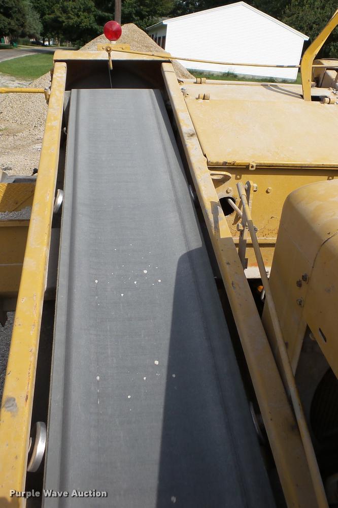 image for item DA8814 Etnyre chip spreader