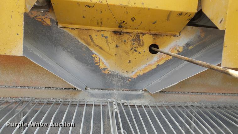 image for item DA8814 Etnyre chip spreader