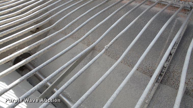 image for item DA8814 Etnyre chip spreader