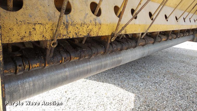 image for item DA8814 Etnyre chip spreader