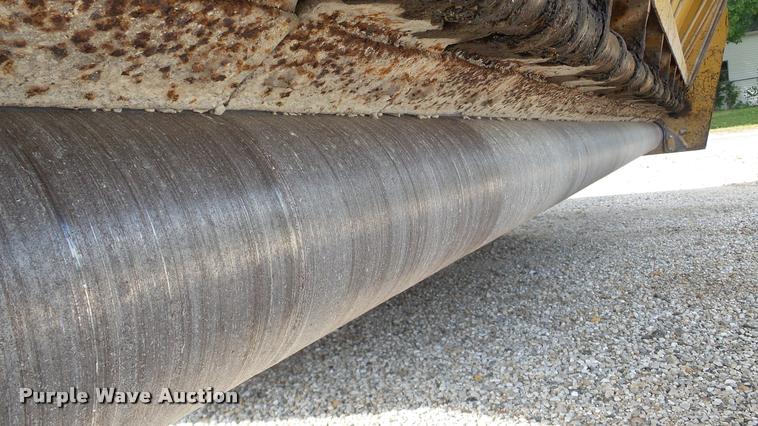 image for item DA8814 Etnyre chip spreader