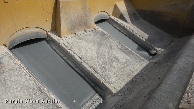 image for item DA8814 Etnyre chip spreader