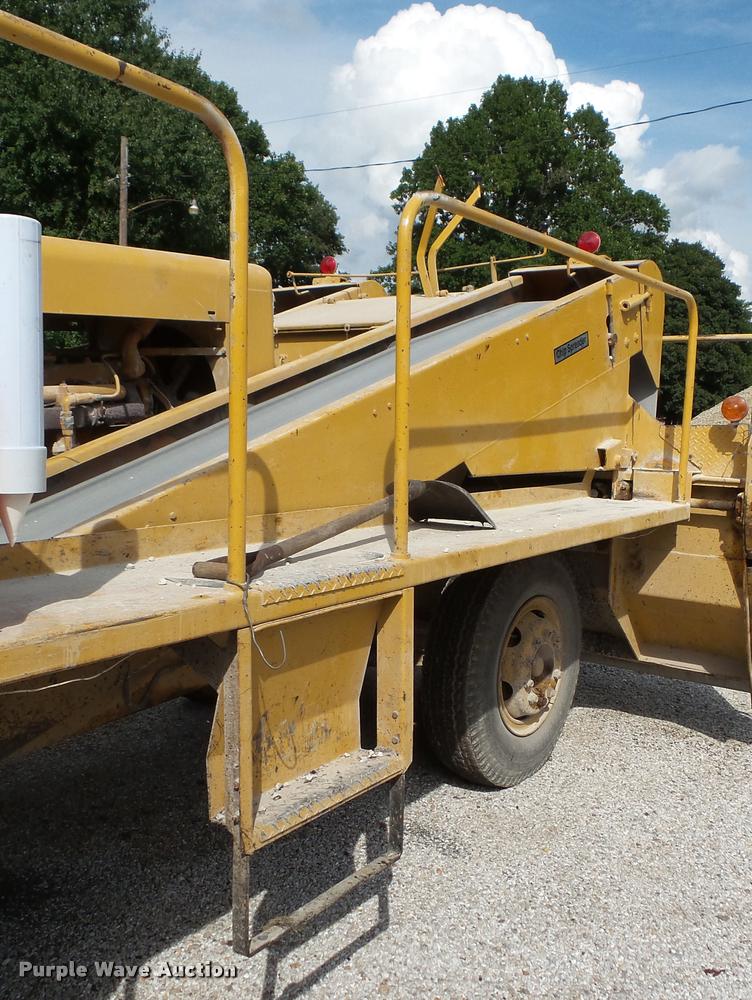 image for item DA8814 Etnyre chip spreader