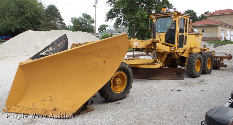 image for item DA8815 Clark Super 301 motor grader