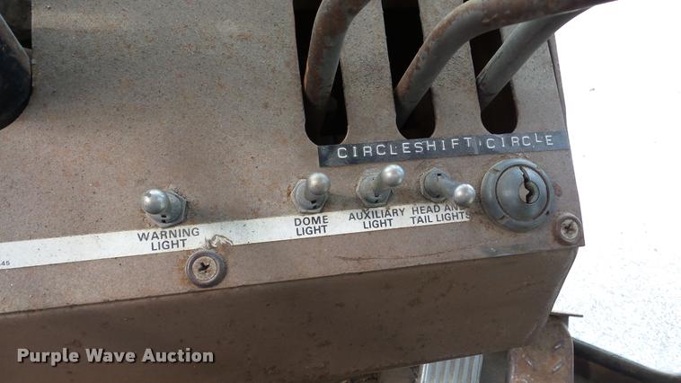 image for item DA8815 Clark Super 301 motor grader