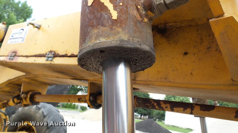 image for item DA8815 Clark Super 301 motor grader