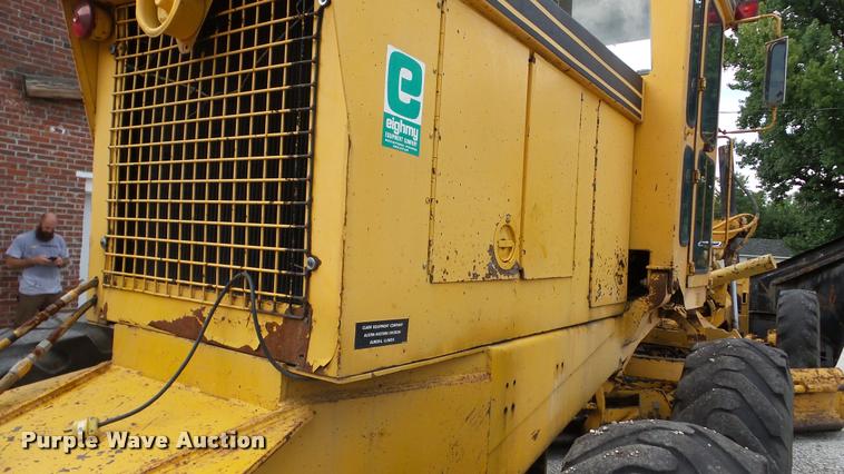 image for item DA8815 Clark Super 301 motor grader