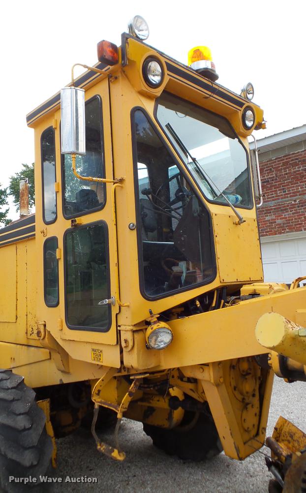 image for item DA8815 Clark Super 301 motor grader