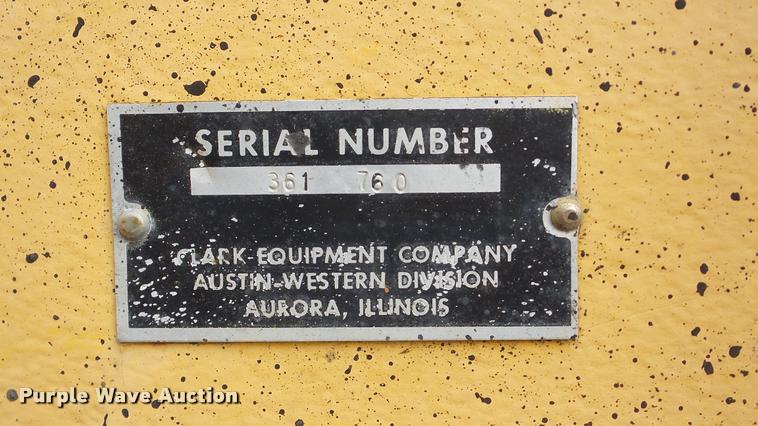 image for item DA8815 Clark Super 301 motor grader