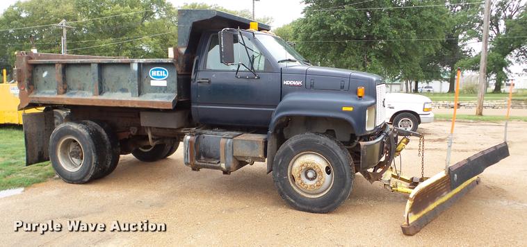 image for item DA8846 1991 Chevrolet Kodiak dump truck