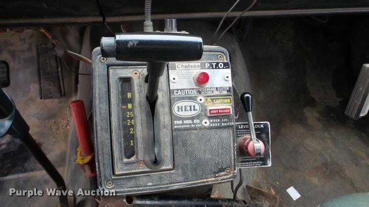 image for item DA8846 1991 Chevrolet Kodiak dump truck