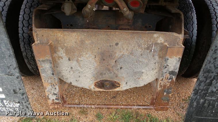 image for item DA8846 1991 Chevrolet Kodiak dump truck