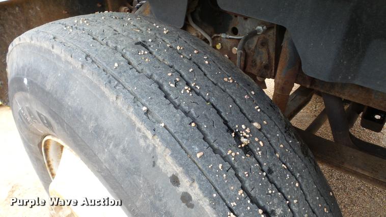 image for item DA8846 1991 Chevrolet Kodiak dump truck