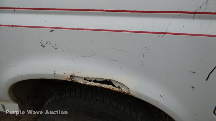 image for item DA8848 1992 Ford F150 pickup truck