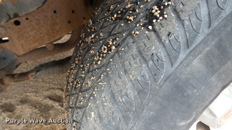 image for item DA8848 1992 Ford F150 pickup truck