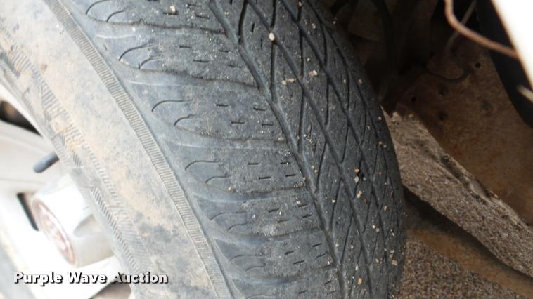 image for item DA8848 1992 Ford F150 pickup truck