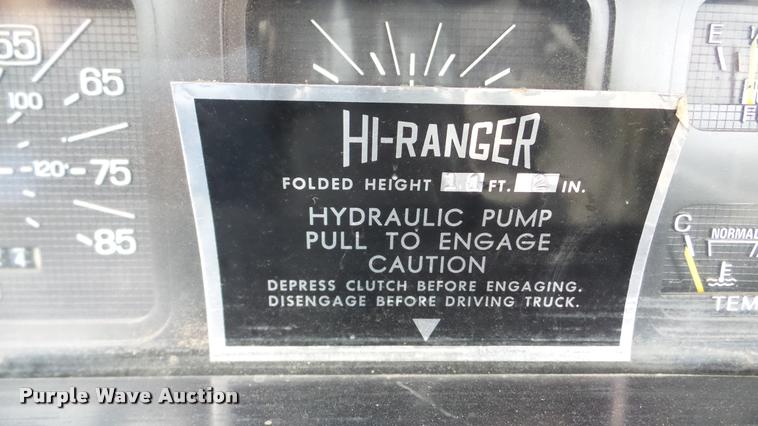 image for item DA8849 1980 Ford 600 bucket truck