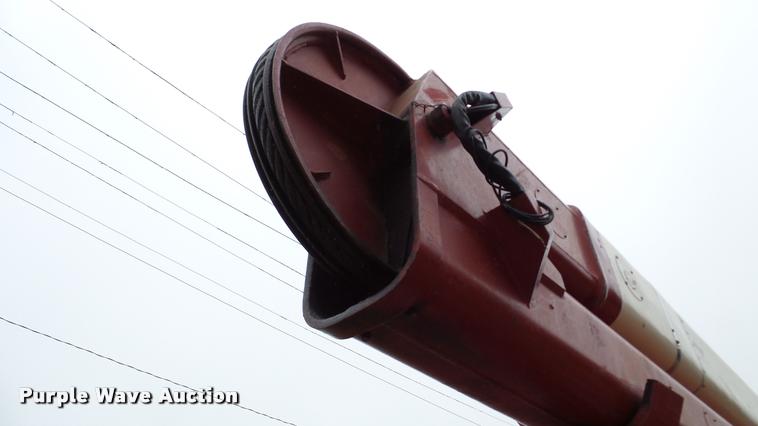 image for item DA8849 1980 Ford 600 bucket truck