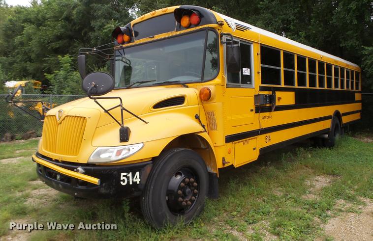 image for item K2096 2006 International CE school bus