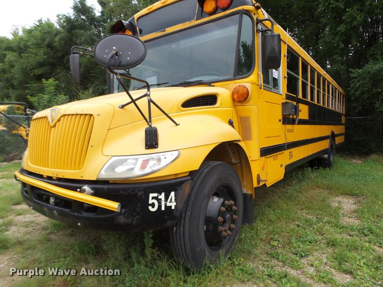 image for item K2096 2006 International CE school bus