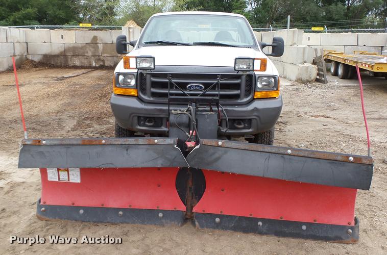 image for item K2138 2001 Ford F250 Super Duty XL pickup truck