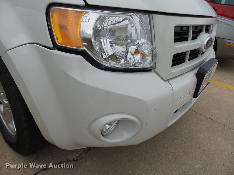 image for item K2140 2012 Ford Escape Hybrid SUV