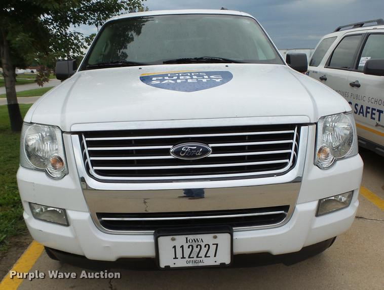 image for item K2141 2008 Ford Explorer XLT SUV