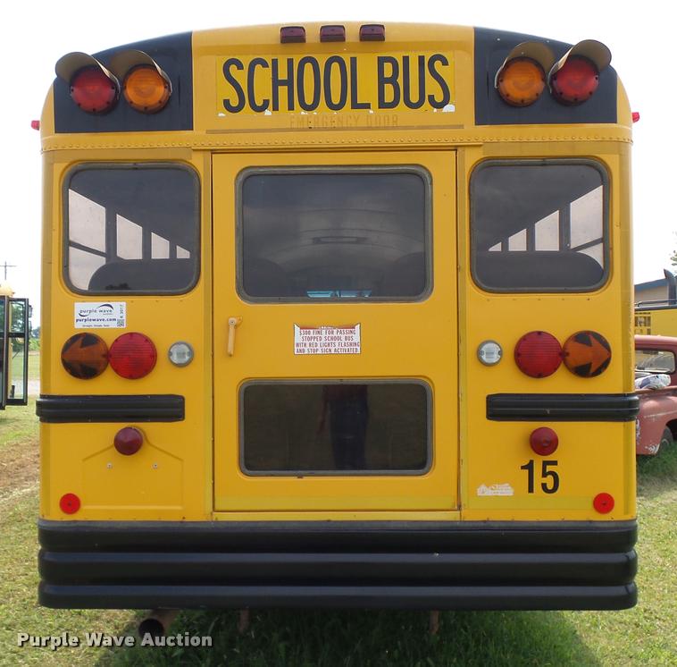 image for item K3017 2002 International Genesis school bus