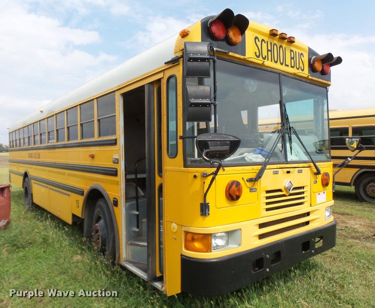 image for item K3017 2002 International Genesis school bus
