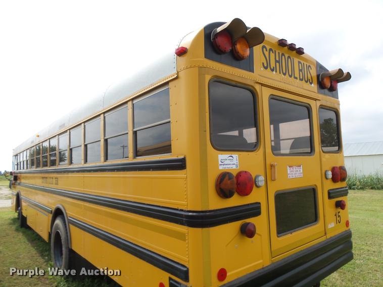 image for item K3017 2002 International Genesis school bus
