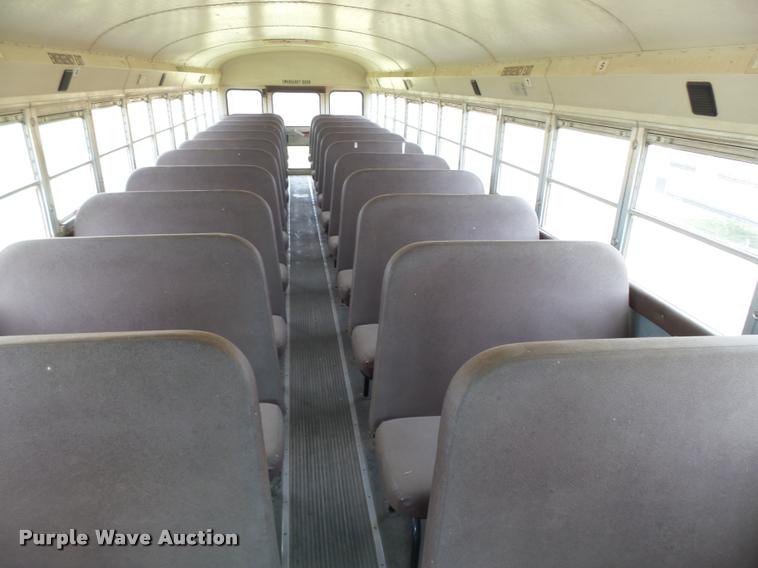 image for item K3017 2002 International Genesis school bus