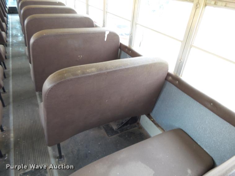 image for item K3017 2002 International Genesis school bus