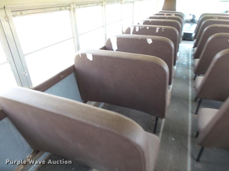 image for item K3017 2002 International Genesis school bus