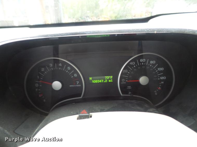 image for item K3521 2006 Ford Explorer SUV